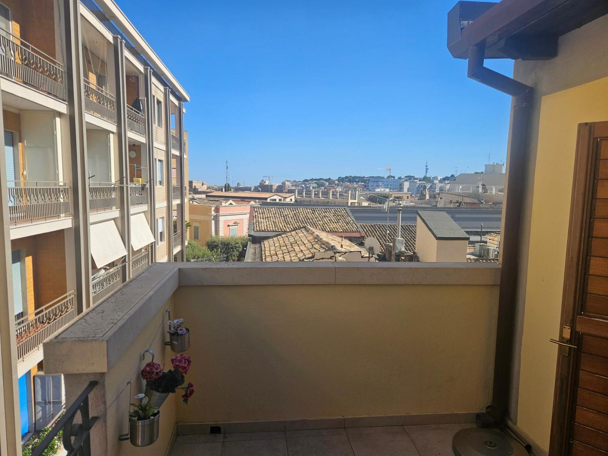 Superior Apartment with City View - (Vico Fornaci 9)
