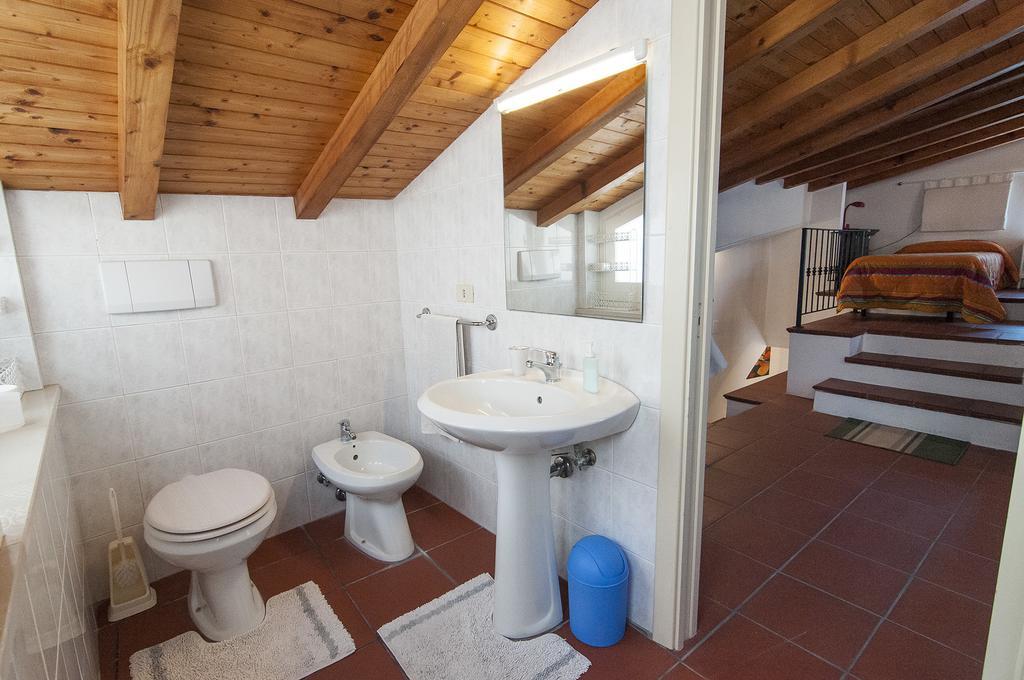Twin Room with Private Bathroom