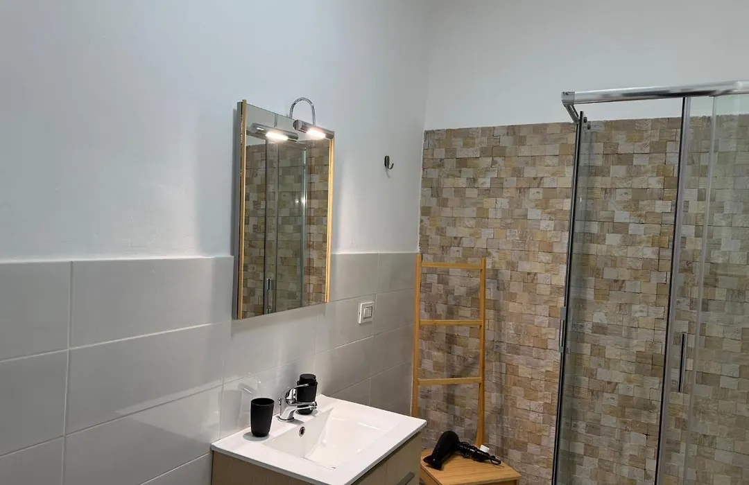 1402 Rooms-1