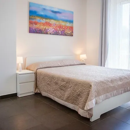 Rosella'S Rooms-2